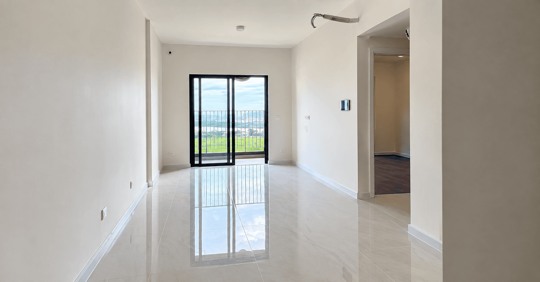 Victoria Village - Ảnh 1