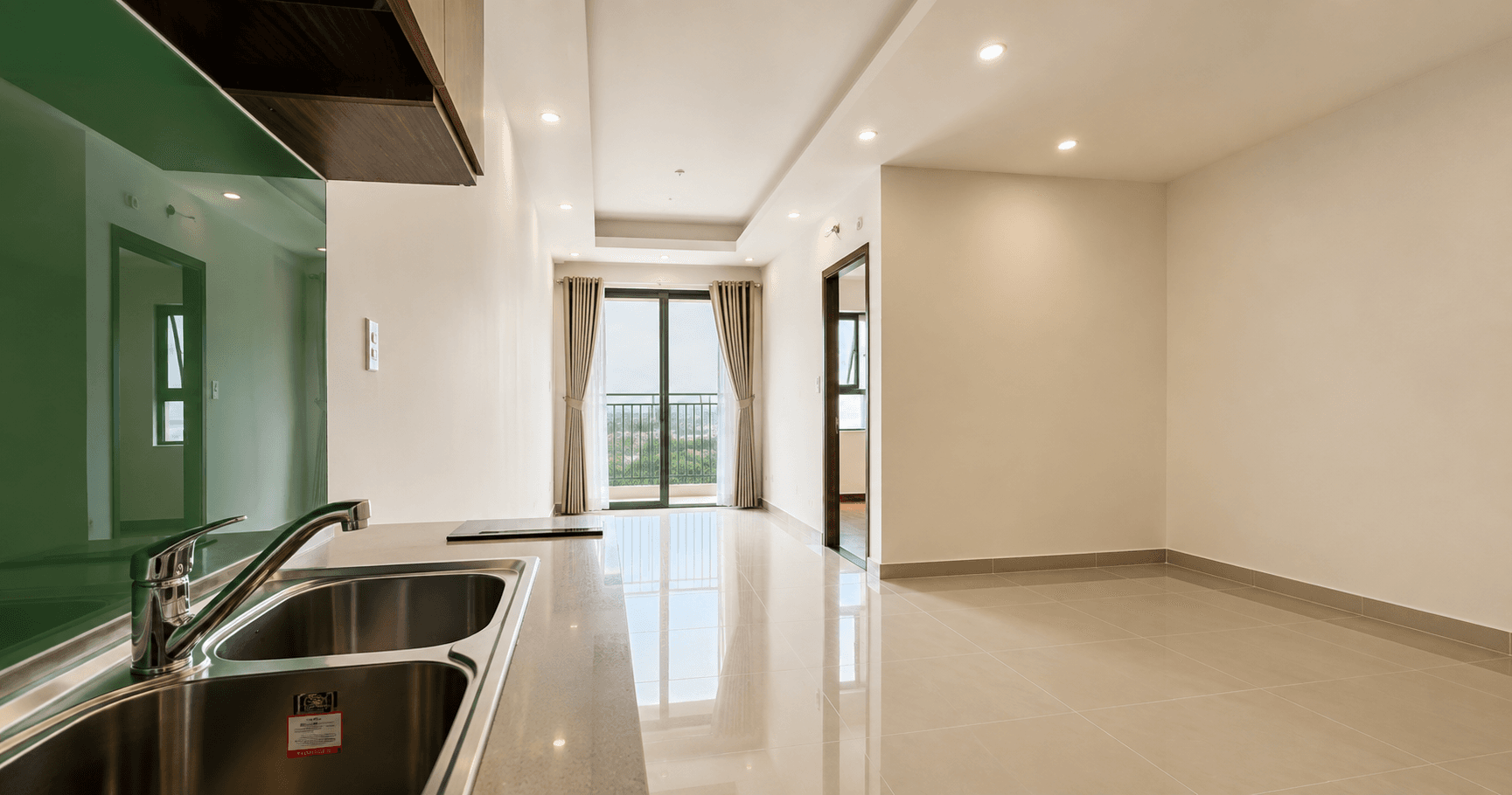 Q7 Saigon Riverside - Ảnh 1
