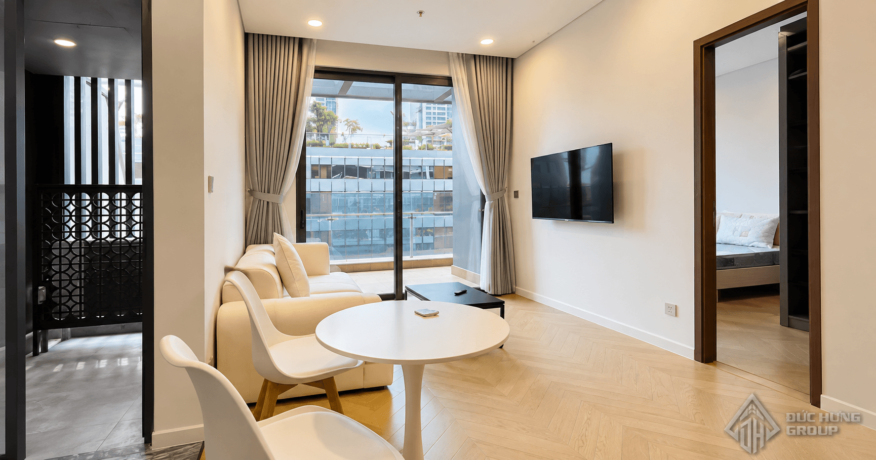 Lumiere Riverside - Ảnh 1