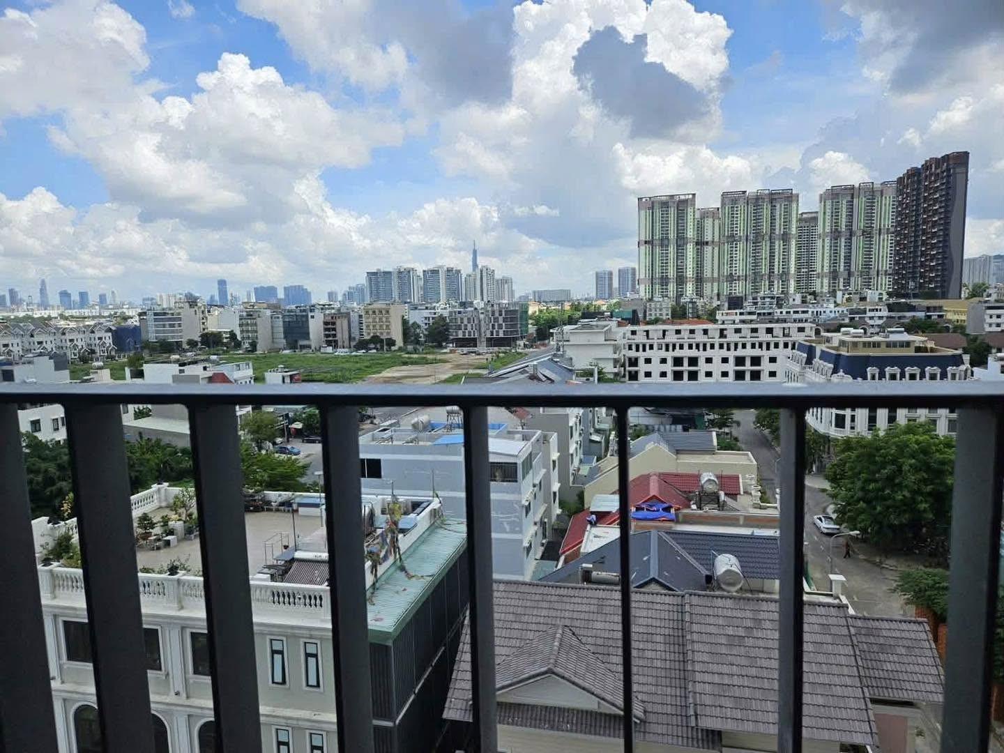 Victoria Village - Ảnh 1