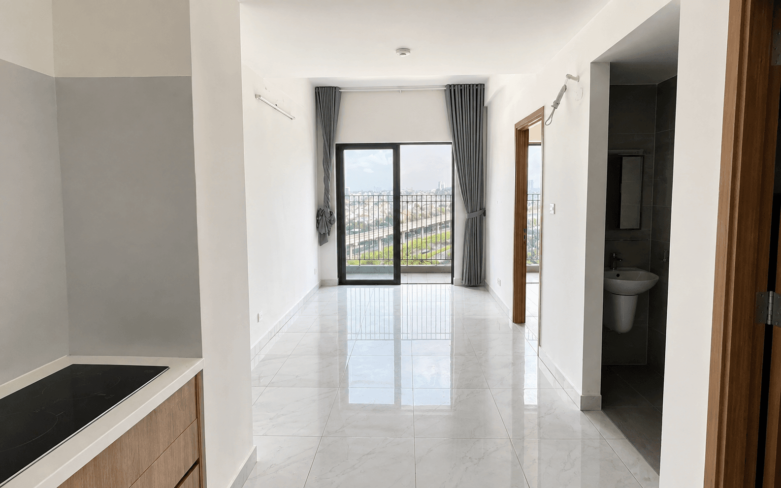 Centum Wealth - Ảnh 1