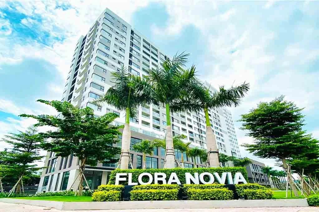 Flora Novia - Ảnh 1